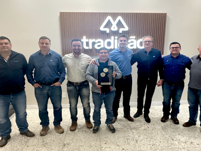 tradicao-sementes-recebe-selo-de-qualidade-da-corteva-agriscience