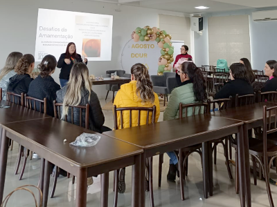 cooperativa-incentiva-o-aleitamento-materno