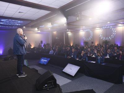 convencao-da-cooperativa-tradicao-inicia-com-foco-em-conexoes-estrategia-e-inovacao