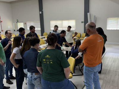 coopertradicao-promove-treinamento-para-colaboradores