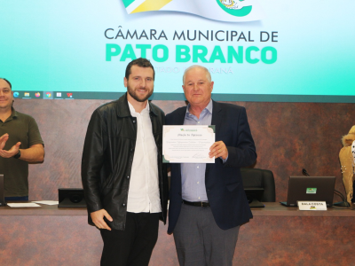 coopertradicao-recebe-mocao-de-aplausos-pelos-20-anos-de-historia