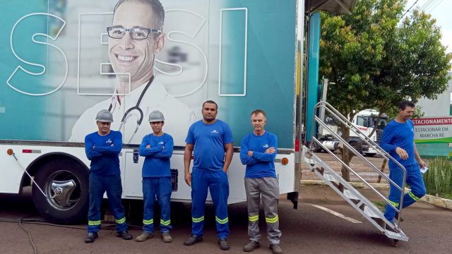 unidade-movel-do-sesi-visita-unidades-da-cooperativa-tradicao