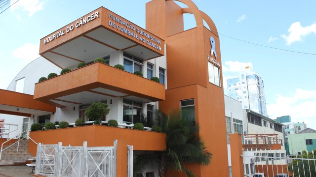 coopertradicao-lanca-campanha-em-prol-do-hospital-do-cancer-de-pato-branco