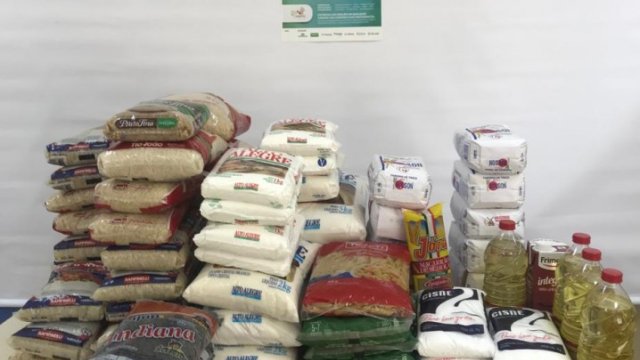 dia-c-cooperativas-de-pato-branco-promovem-arrecadacao-de-alimentos