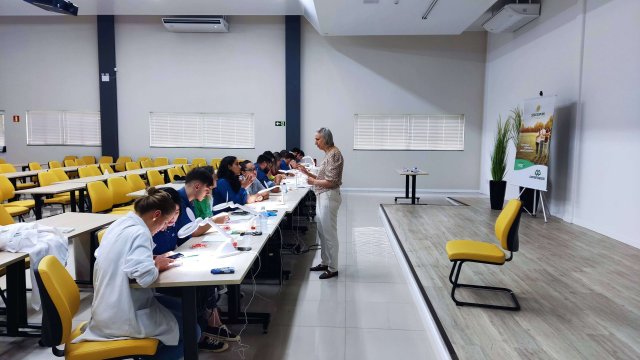 coopertradicao-investe-em-treinamento-sobre-qualidade-de-sementes