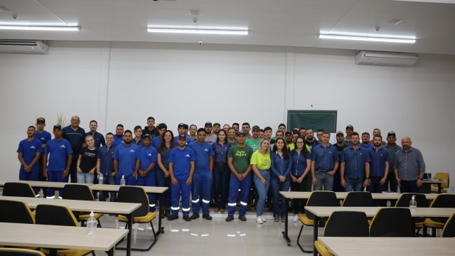 operadores-e-gestores-da-ubs-participam-de-curso-sobre-qualidade-de-sementes