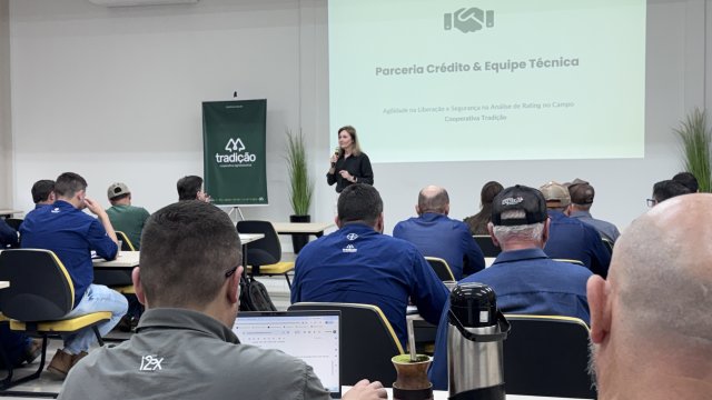 tradicao-reune-equipes-tecnicas-e-comerciais-para-alinhamento