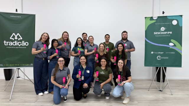 Tradi&ccedil;&atilde;o realiza treinamento sobre trabalho em equipe 
