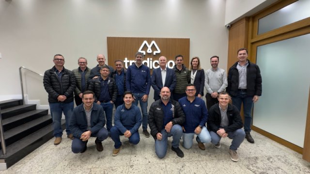 ceo-global-da-gdm-visita-tradicao
