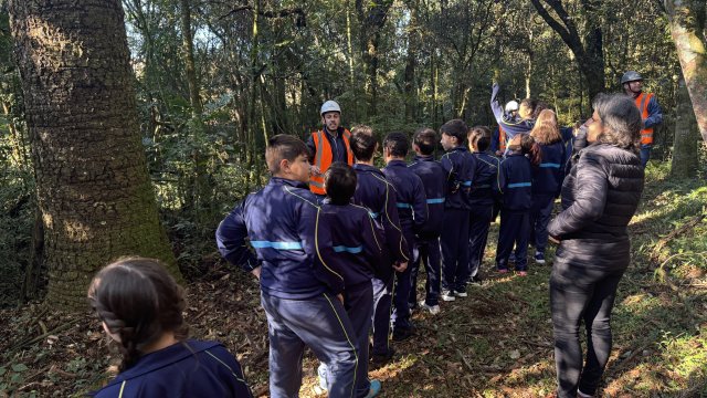 cooperativa-tradicao-promove-trilha-ecologica-durante-a-semana-do-meio-ambiente