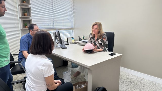 colaboradoras-da-coopertradicao-recebem-homenagem-da-multinacional-msa-safety