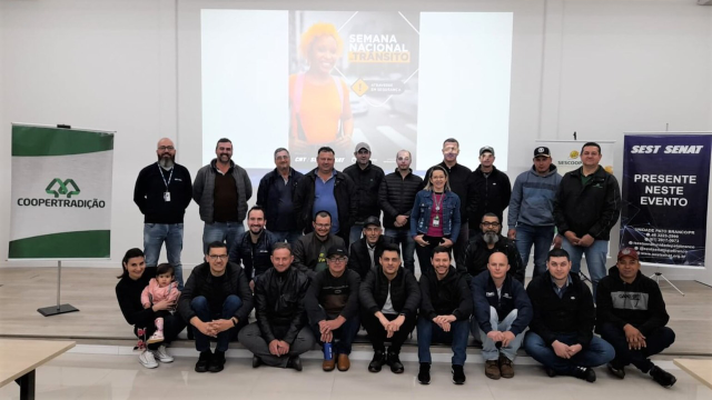 motoristas-da-coopertradicao-participam-de-palestra-de-conscientizacao