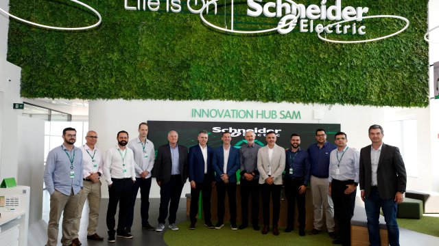 coopertradicao-e-schneider-electric-avancam-com-complexo-industrial-mais-inovador-e-sustentavel