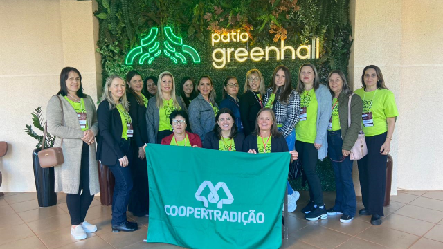 cooperadas-da-coopertradicao-participam-de-mais-uma-edicao-do-cooperlider-feminino