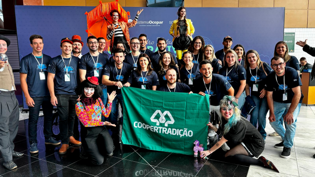coopertradicao-marca-presenca-no-encontro-estadual-de-cooperativistas-paranaenses
