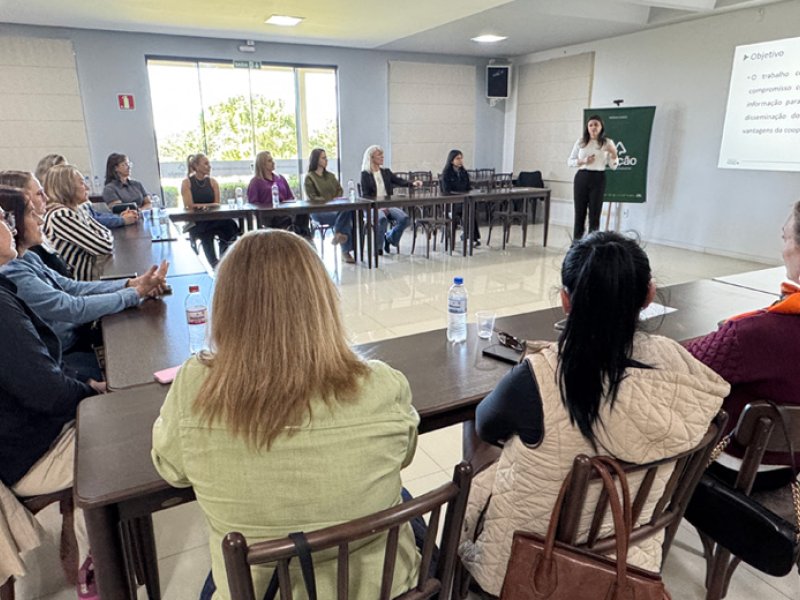 Cooperadas da Tradi��o fortalecem la�os e tra�am metas para 2025