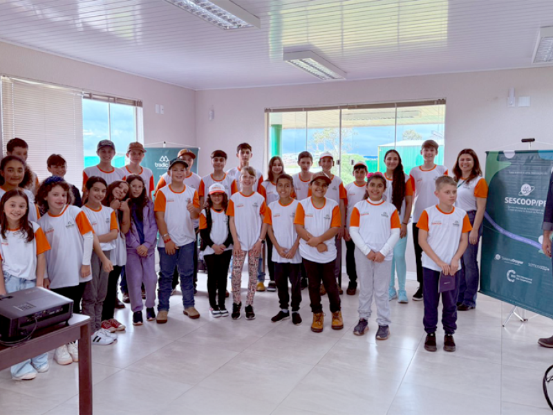 CooperJ�nior prepara futura gera��o de cooperados