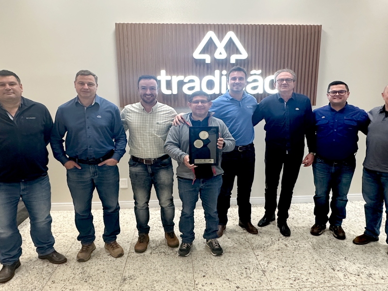 Tradi��o Sementes recebe selo de qualidade da Corteva Agriscience