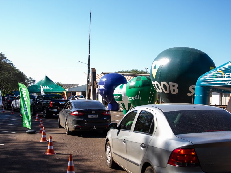 Coopertradi��o participa de mais uma edi��o da Feijoada do Bem 