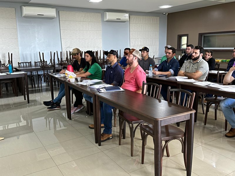 Coopertradi��o promove treinamento para lideran�as da UBS