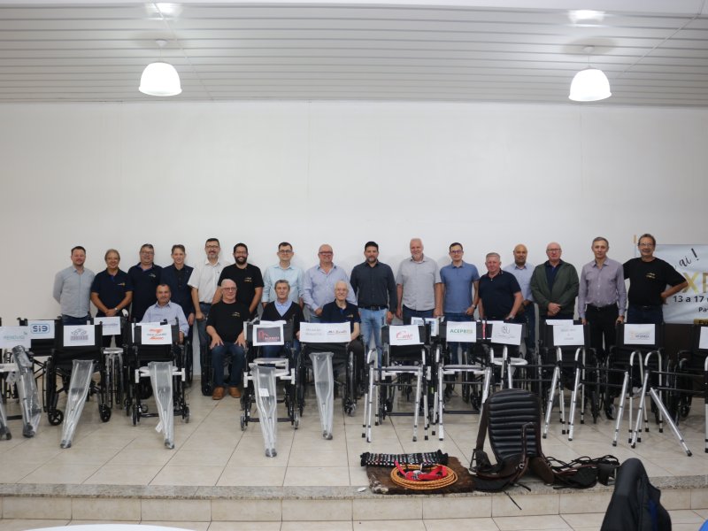 Coopertradi��o apoia Expoflor e contribui com a arrecada��o de R$ 35 mil 