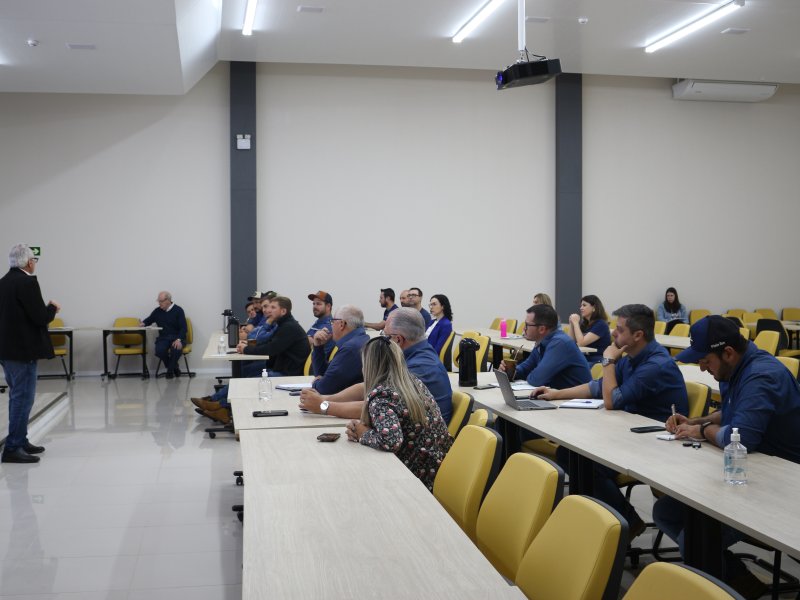 Coopertradi��o d� in�cio ao Programa Herdeiros do Campo