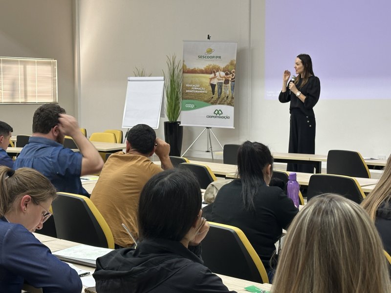 Comunica��o assertiva � tema de workshop para os colaboradores da Coopertradi��o