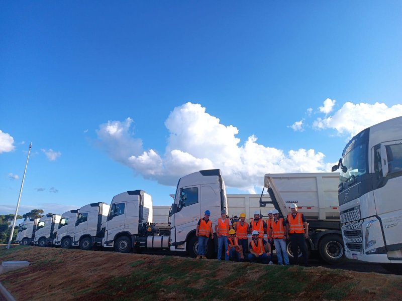 Tradi��o amplia frota com chegada de 20 caminh�es e fortalece opera��o log�stica