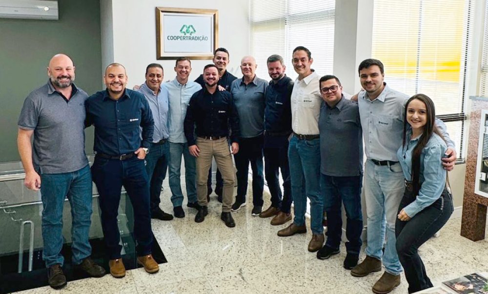 Presidente da Biotrop visita Cooperativa Agroindustrial Tradi��o