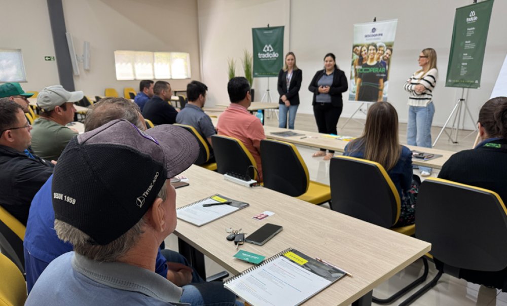 Cooperativa Tradi��o lan�a programa pioneiro de longevidade produtiva em parceria com o Sesi