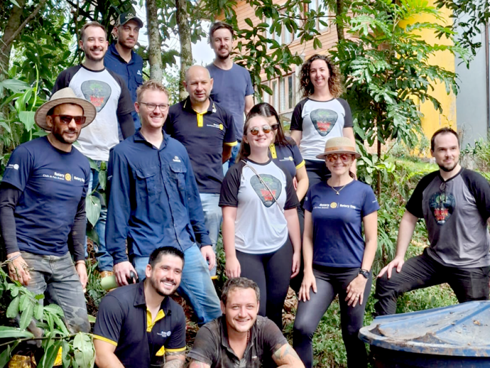 Cooperativa Tradi��o e Rotary firmam parceria para recupera��o de nascentes em Pato Branco