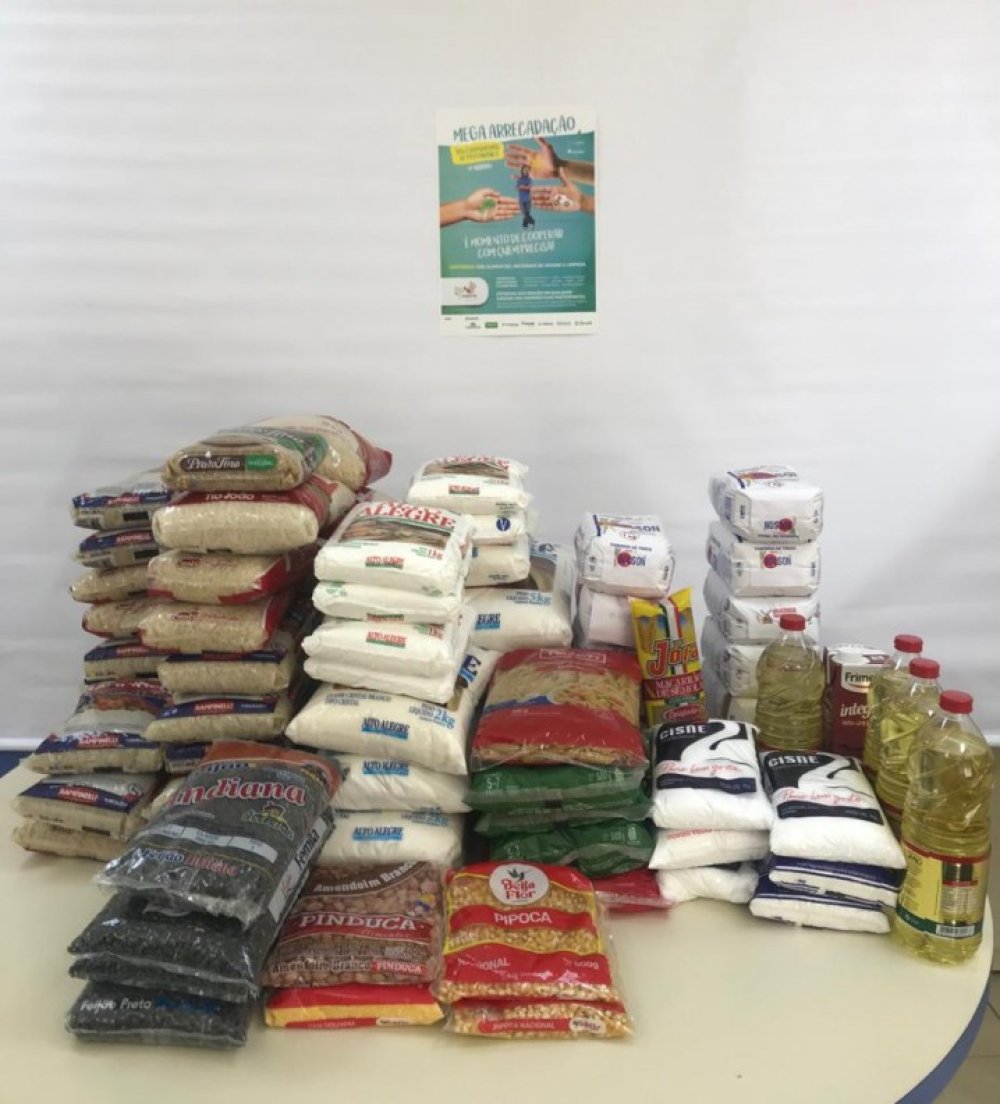 DIA C: Cooperativas de Pato Branco promovem arrecada��o de alimentos