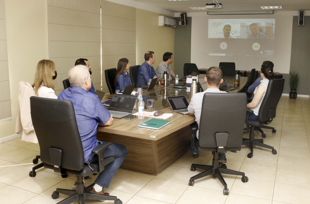 Coopertradi��o e Ocepar se re�nem para apresenta��o de indicadores