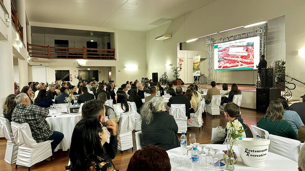 Coopertradi��o promove evento de casais para fam�lias cooperadas de Nonoai/RS