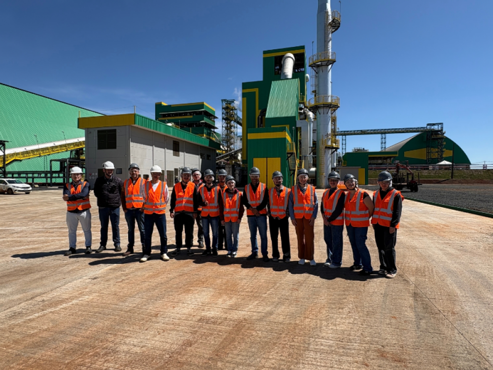Complexo Industrial Tradi��o recebe alunos de Qu�mica Industrial da UTFPR