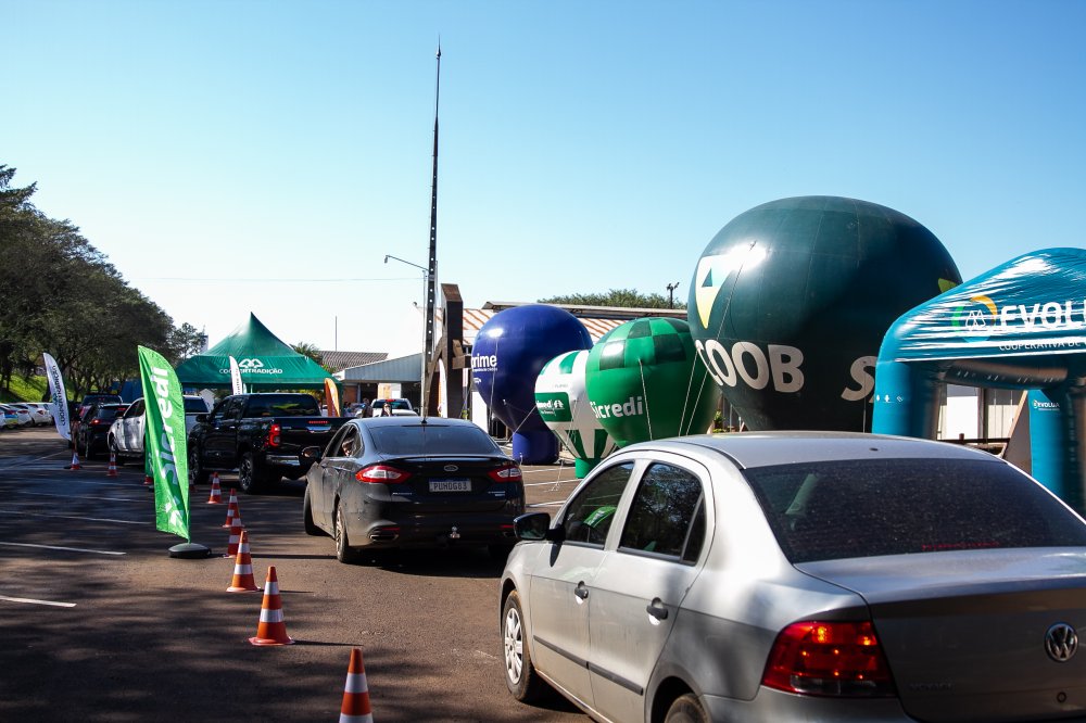Coopertradi��o participa de mais uma edi��o da Feijoada do Bem 