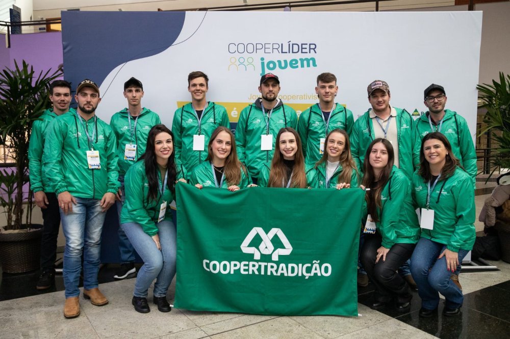 Jovens Tradi��o participam do Cooperl�der Jovem 