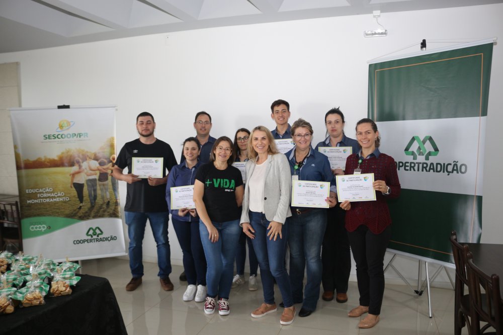 Coopertradi��o forma mais uma turma no Programa Cuide-se Mais Alimenta��o Saud�vel