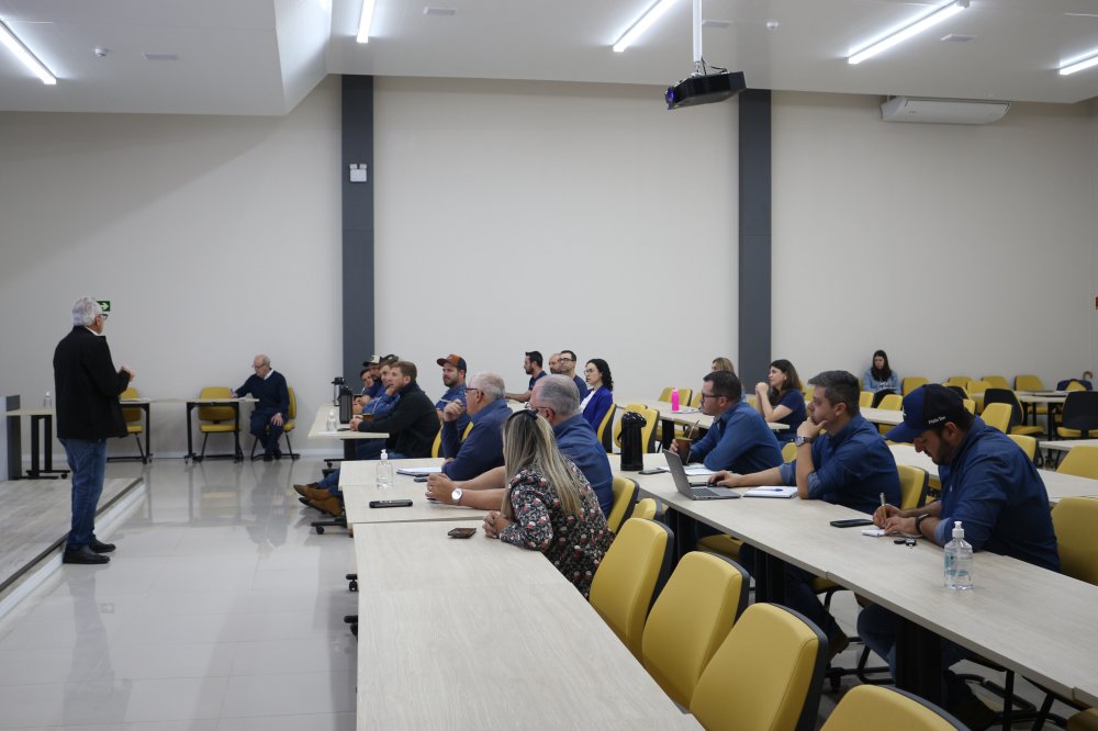 Coopertradi��o d� in�cio ao Programa Herdeiros do Campo