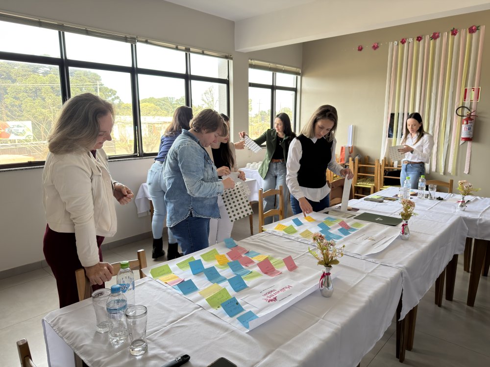 Cand�i, Palmas e Clevel�ndia criam Elo Feminino