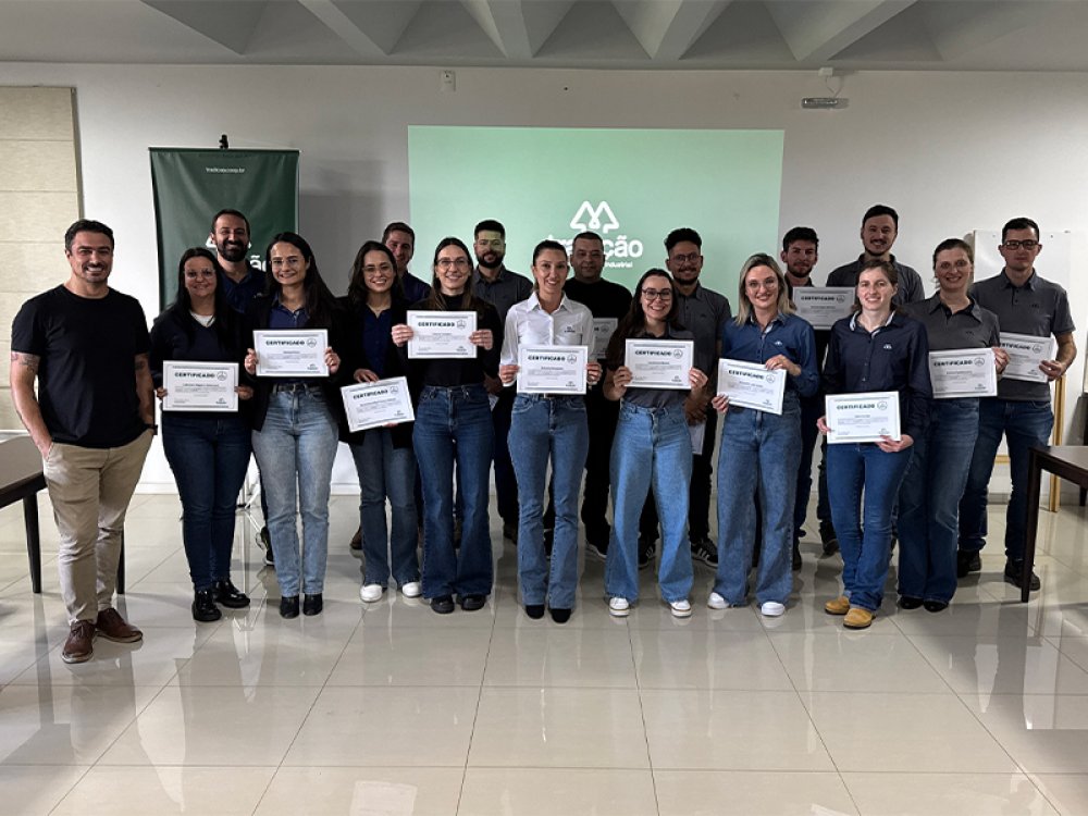 Tradi��o conclui primeira turma do Lean Office e amplia cultura de melhoria cont�nua