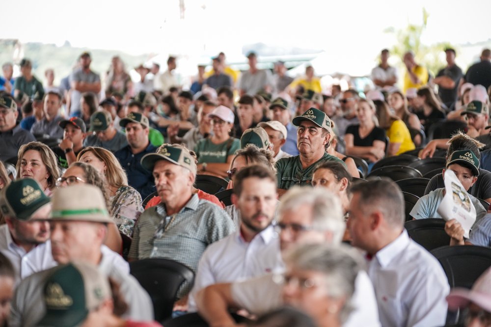 Tradi��o em Campo: um dos maiores Dia de Campo de Ver�o da Cooperativa Tradi��o